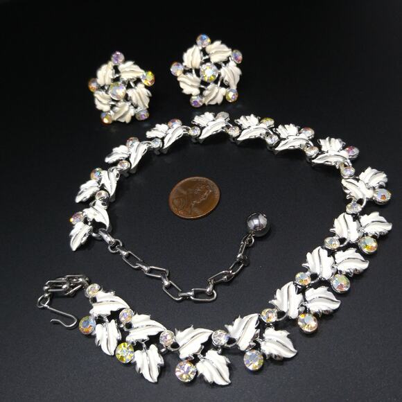 White Enamel Aurora Borealis Necklace & Earrings, Rhodium Plated, Wedding - Picture 8 of 10
